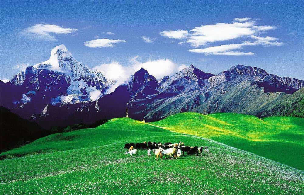 2 Days Danba Jiarong Tibetan Culture Tour from Chengdu by Flight