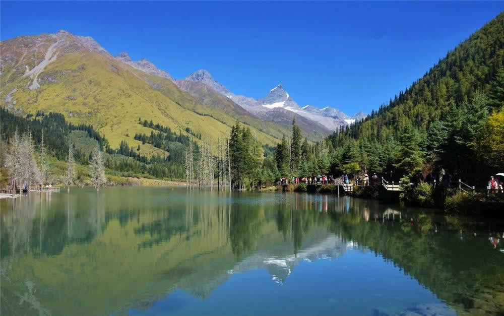 3 Days Mt.Siguniangshan Leisure Tour with Top Highlights