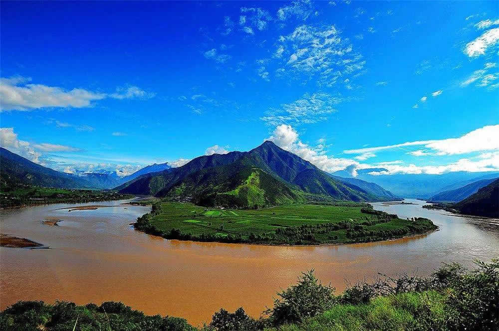 10 Days Memorable China Yangtze River Cruise Tour from Hong Kong